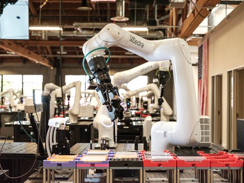 Medra Launches AI Experimentalist to Power Closed-Loop Autonomous Science with DARPA-Funded Project